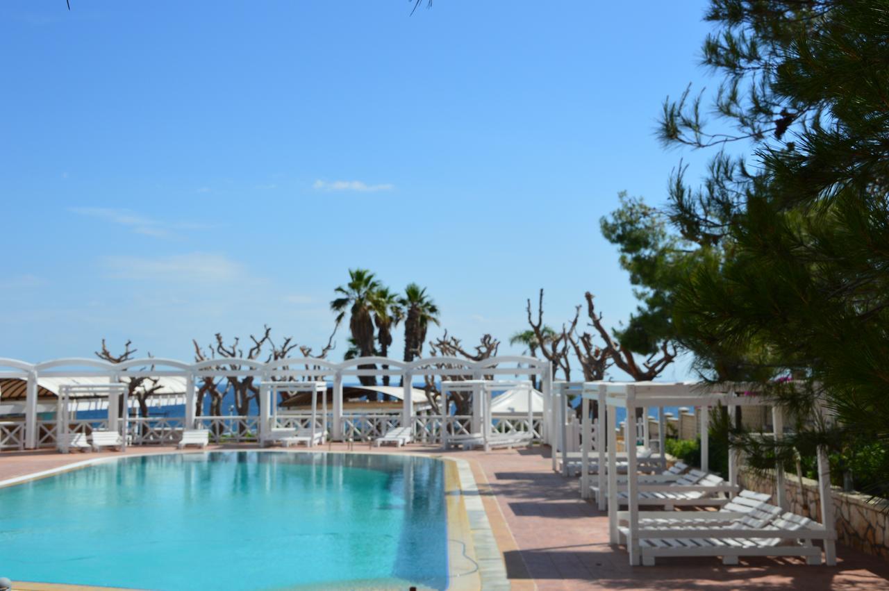 Hotel Residence La Corvetta Monopoli Exterior photo