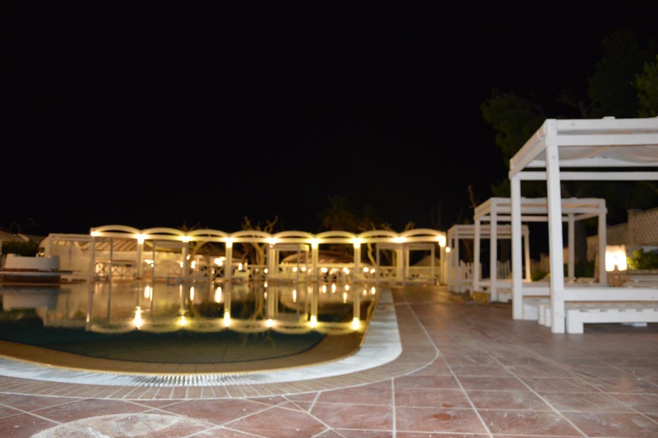 Hotel Residence La Corvetta Monopoli Exterior photo
